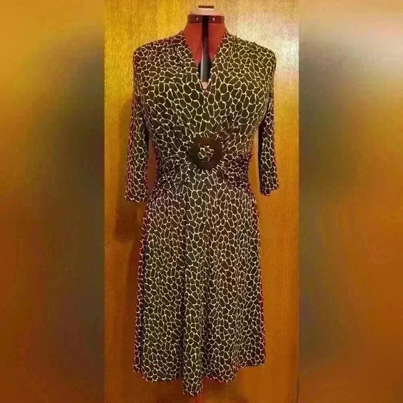 🔥HOST PICK🔥 Jolibel Petite |  Beautiful Midi Dress in Brown & Beige, Size 14 - Picture 1 of 4